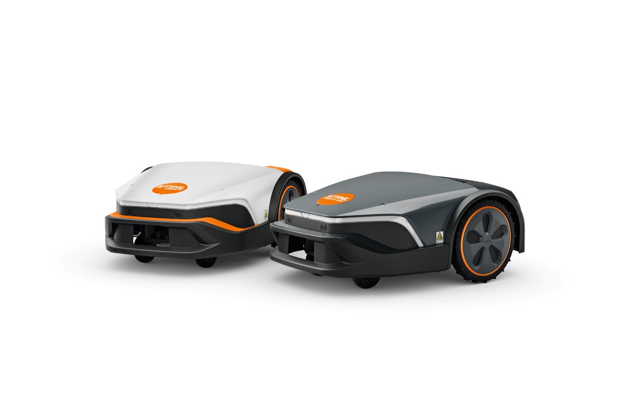 STIHL iMOW® ja STIHL iMOW® EVO valkoisella taustalla