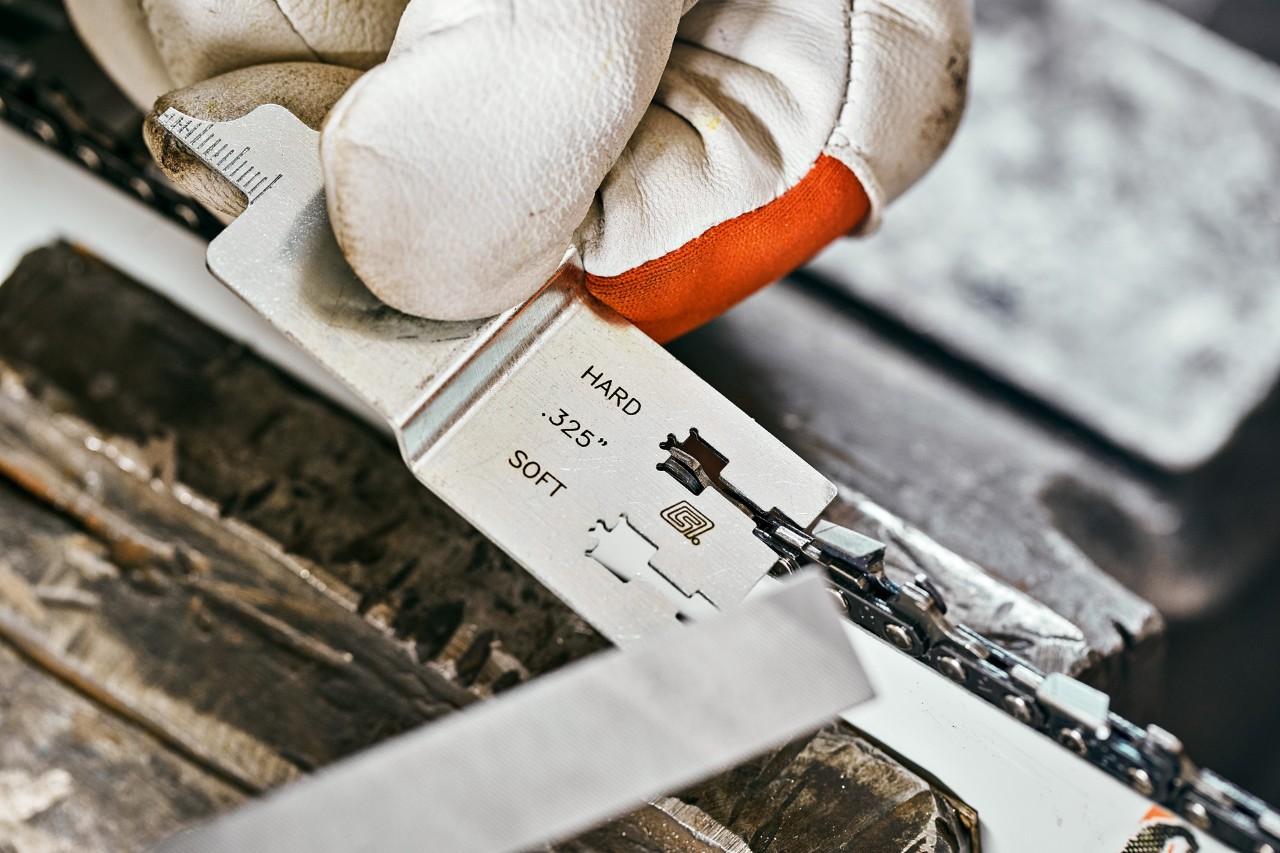 STIHL-teräketjun syvyysmitan säätämiseen käytetään viilausmallia